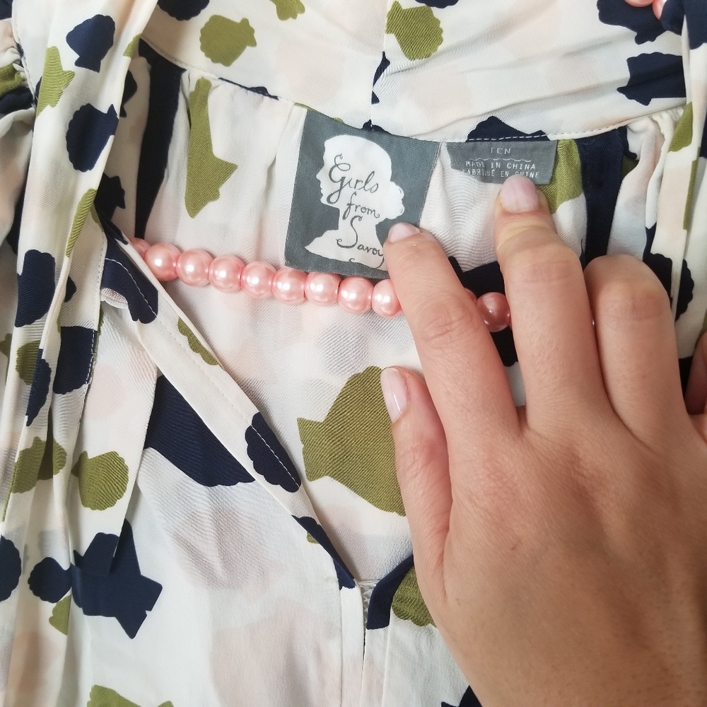 Anthropologie silk top - Picture 5 of 7